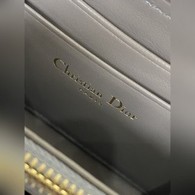 Номер s0985 Лак Эта небольшая сумка 30montaig nevoyageur имеет кл