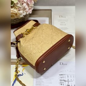 Популярная сумка CEST DIOR большого размера «Плетение» Эта сумка 