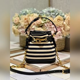 Популярная сумка CEST DIOR в маленьком размере «в полоску» Эта су