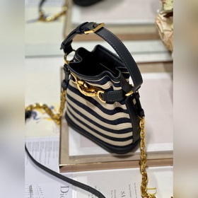 Популярная сумка CEST DIOR в маленьком размере «в полоску» Эта су