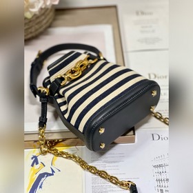 Популярная сумка CEST DIOR в маленьком размере «в полоску» Эта су