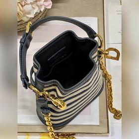 Популярная сумка CEST DIOR в маленьком размере «в полоску» Эта су