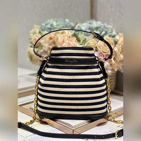 Популярная сумка CEST DIOR большого размера «Stripes» Эта сумка C