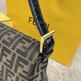 Название： FENDI Большая сумка из ткани Качество： качество оригина