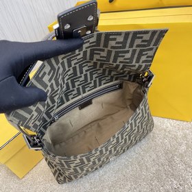 Название： FENDI Большая сумка из ткани Качество： качество оригина