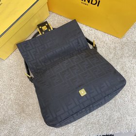 Название： FENDI Большая сумка из ткани Качество： качество оригина