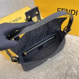 Название： FENDI Маленькая сумка из ткани Модель： 8850 Маленькая Ц