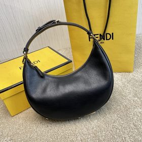Название： FENDI Grahy Сумка в форме полумесяца Качество： высший