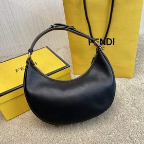 Название： FENDI Grahy Сумка в форме полумесяца Качество： высший 