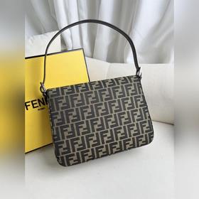 Старая монета Vintage FENDI ретро сумка из кожи с матовым покрыти