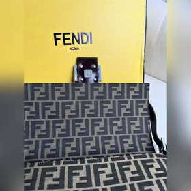 Старая монета Vintage FENDI ретро сумка из кожи с матовым покрыти