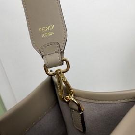 Название： Сумка FENDI Качество： высший сорт Модель： 8866 малая Ц