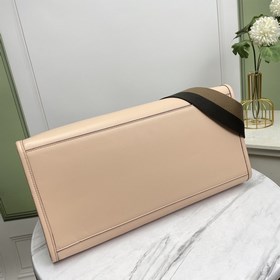 Название： Сумка FENDI Качество： высший сорт Модель： 8858 большая 