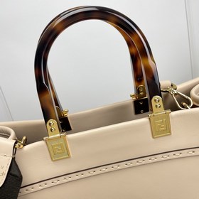 Название： Сумка FENDI Качество： высший сорт Модель： 8858 большая 