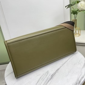 Название： Сумка FENDI Качество： высший сорт Модель： 8858 большая 