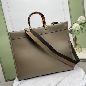 Название： Сумка FENDI Качество： высший сорт Модель： 8858 большая 