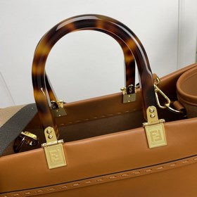Название： Сумка FENDI Качество： высший сорт Модель： 8858 большая 