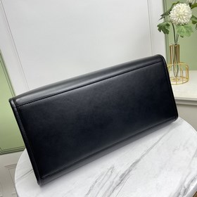 Название： Сумка FENDI Качество： высший сорт Модель： 8858 большая 