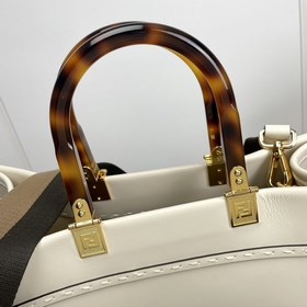 Название： Сумка FENDI Качество： высший сорт Модель： 8858 большая 