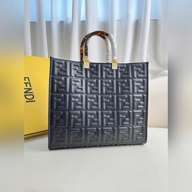 Черный тисненый Средняя сумка Fendi для покупок Кожаная сумка-тоу