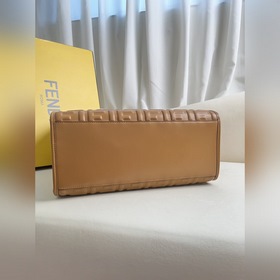 Коричневый тисненый Средняя сумка Fendi для покупок Кожаная сумка