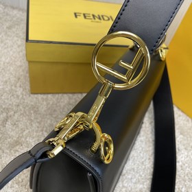 Название： Сумка с клапаном Kan I Logo Качество： оригинал Модель： 