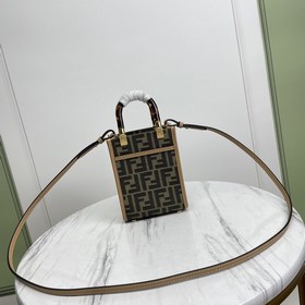 Название： FENDI мини-тоут с классическим принтом Качество： высший
