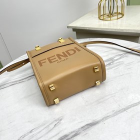 Название： Мини-сумка FENDI. Качество： высший сорт. Модель： 8873. 