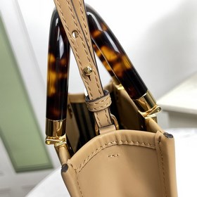 Название： Мини-сумка FENDI. Качество： высший сорт. Модель： 8873. 