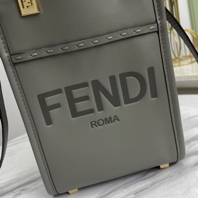 Название： Мини-сумка FENDI. Качество： высший сорт. Модель： 8873. 