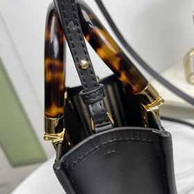 Название： Мини-сумка FENDI. Качество： высший сорт. Модель： 8873. 