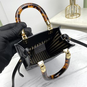 Название： Мини-сумка FENDI. Качество： высший сорт. Модель： 8873. 
