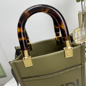 Название： Мини-сумка FENDI Качество： высший сорт, оригинал Модель