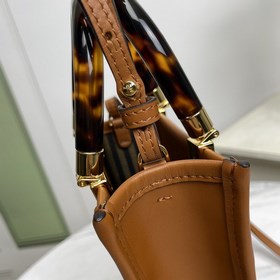Название： Мини-сумка FENDI. Качество： высший сорт. Модель： 8873. 