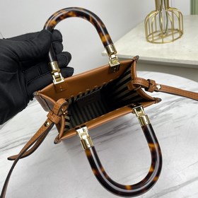 Название： Мини-сумка FENDI. Качество： высший сорт. Модель： 8873. 