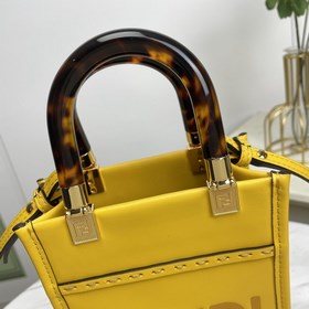Название： Мини-сумка FENDI. Качество： высший сорт. Модель： 8873. 