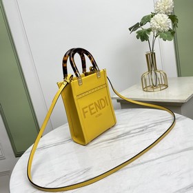 Название： Мини-сумка FENDI. Качество： высший сорт. Модель： 8873. 