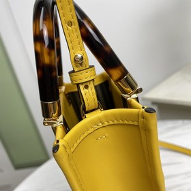 Название： Мини-сумка FENDI. Качество： высший сорт. Модель： 8873. 