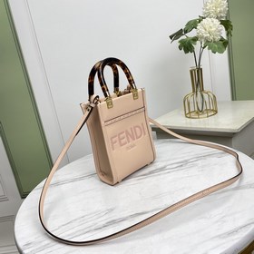 Название： Мини-сумка FENDI. Качество： высший сорт. Модель： 8873. 