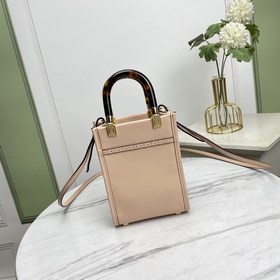 Название： Мини-сумка FENDI. Качество： высший сорт. Модель： 8873. 