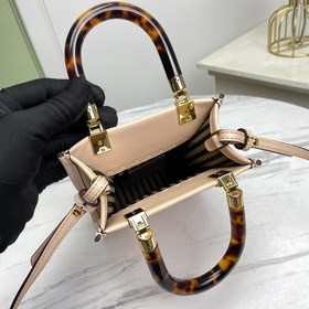 Название： Мини-сумка FENDI. Качество： высший сорт. Модель： 8873. 