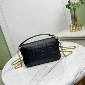 Название： FENDI (BAGUETTE) Качество： высший сорт Модель： 8823 Цве