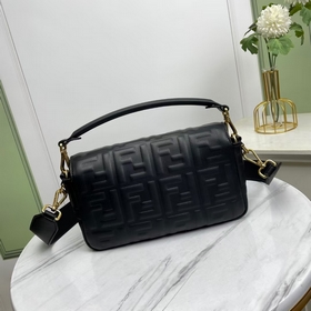 Название： FENDI (BAGUETTE) Качество： высший сорт Модель： 8824 Цве