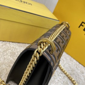 Название： FENDI Kan I Качество： качество оригинального заказа Мод