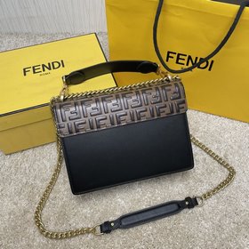 Название： FENDI Kan I Качество： качество оригинального заказа Мод