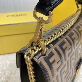 Название： FENDI Kan I Качество： качество оригинального заказа Мод