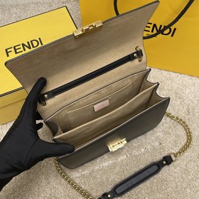 Название： FENDI Kan I Качество： качество оригинального заказа Мод