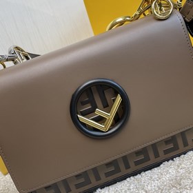 Название： Сумка с клапаном Kan I Logo Качество： оригинал Модель： 