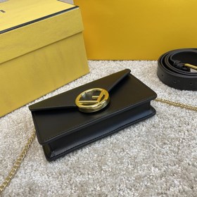 Название： Поясная сумка Fendi Качество： оригинал Модель： 8805 Цве