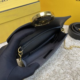 Название： Поясная сумка Fendi Качество： оригинал Модель： 8805 Цве